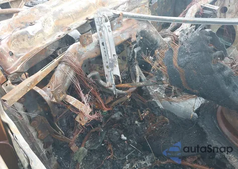 2014 Chevrolet Silverado 1500 из США, поврежденный, VIN 3GCUKTEJ3EG508061